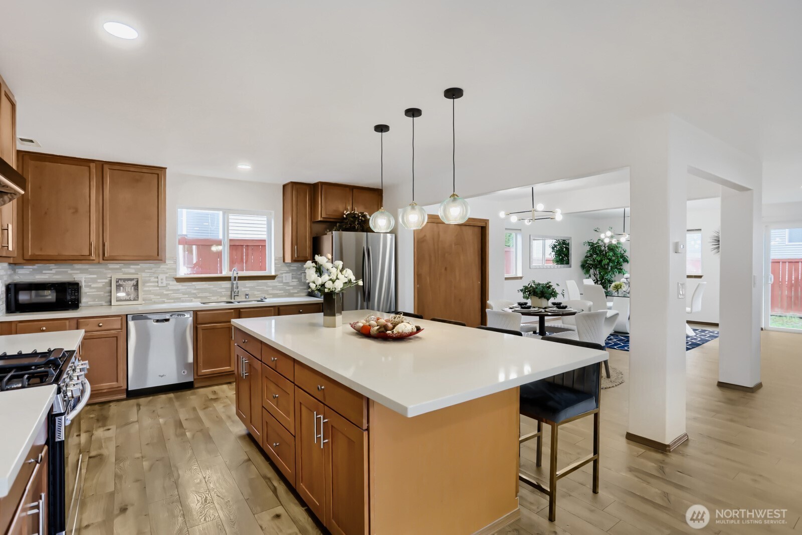 2307 118th Avenue Property Photo 4