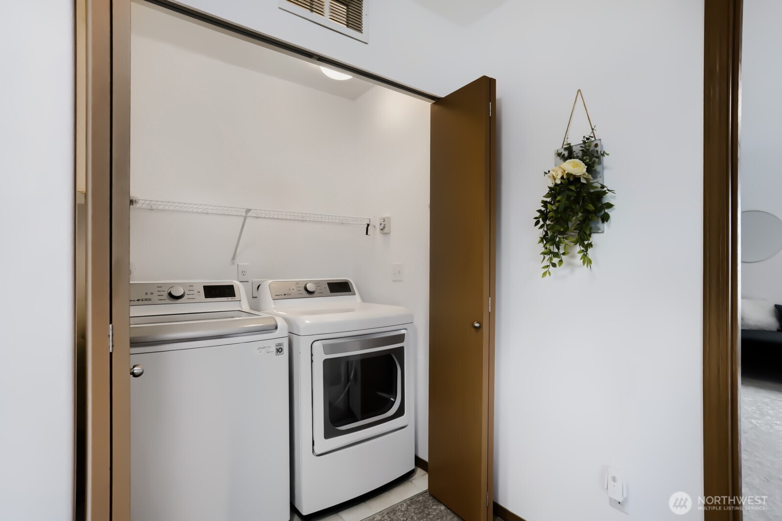 2307 118th Avenue Property Photo 18