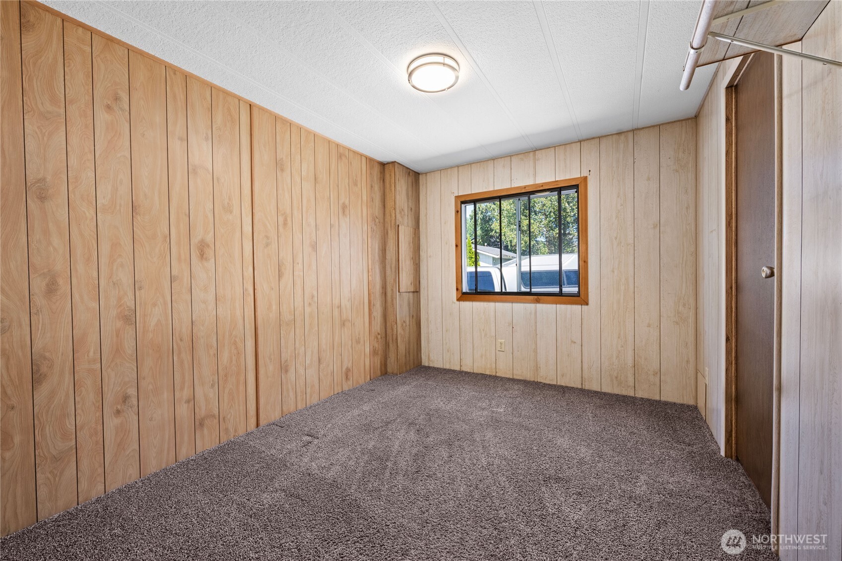 1210 35th Street Property Photo 26