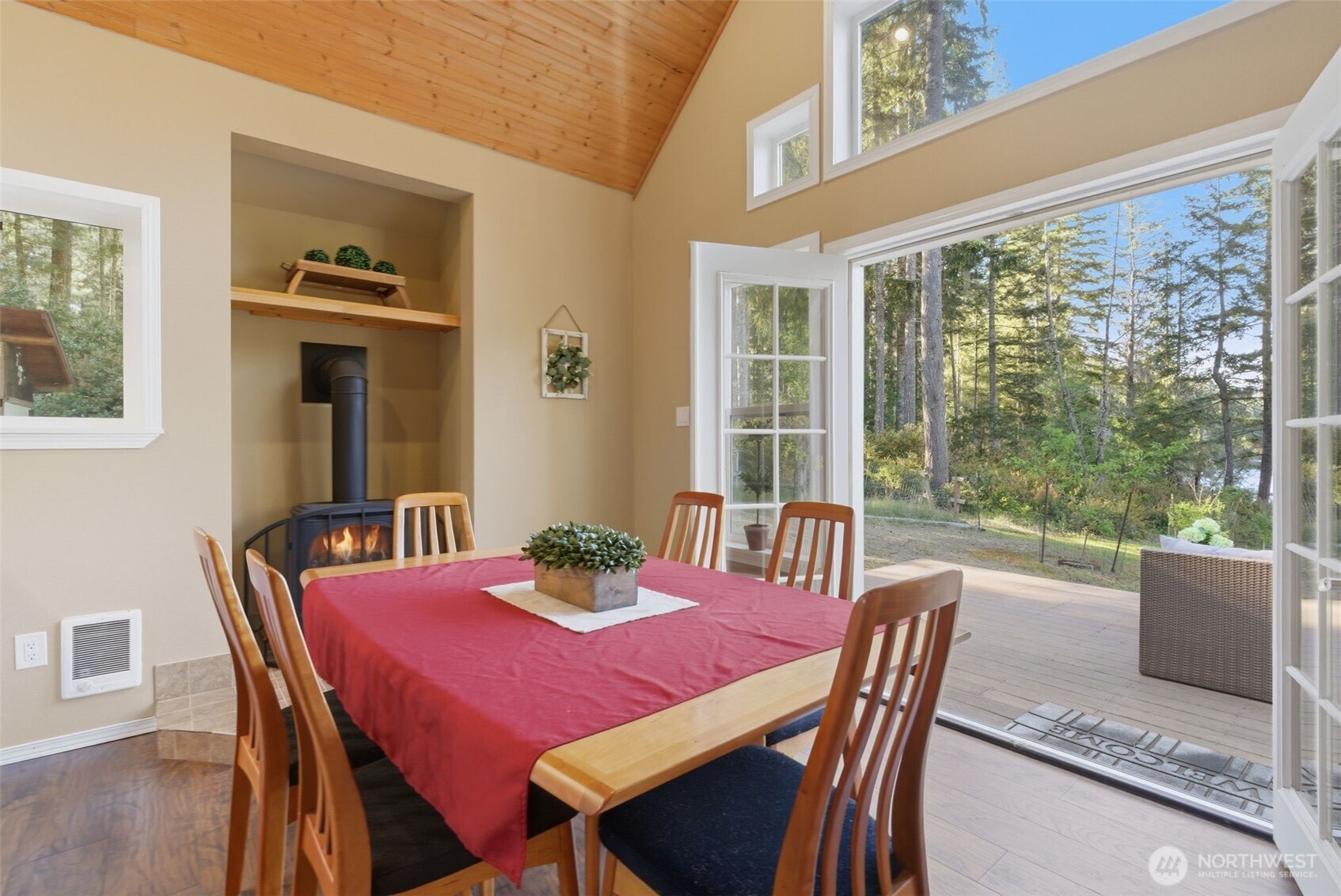 6971 Ne Tahuya Blacksmith Road Property Photo 11