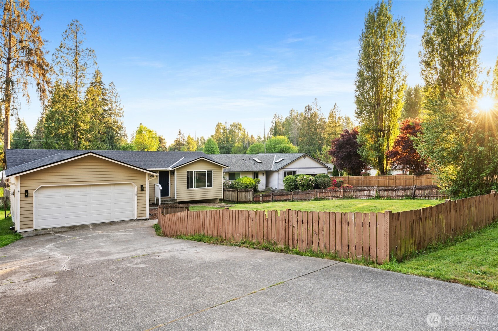 18028 NE 121st Street Property Photo 1