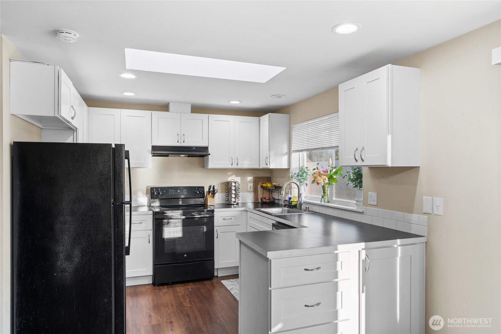 18028 Ne 121st Street Property Photo 16