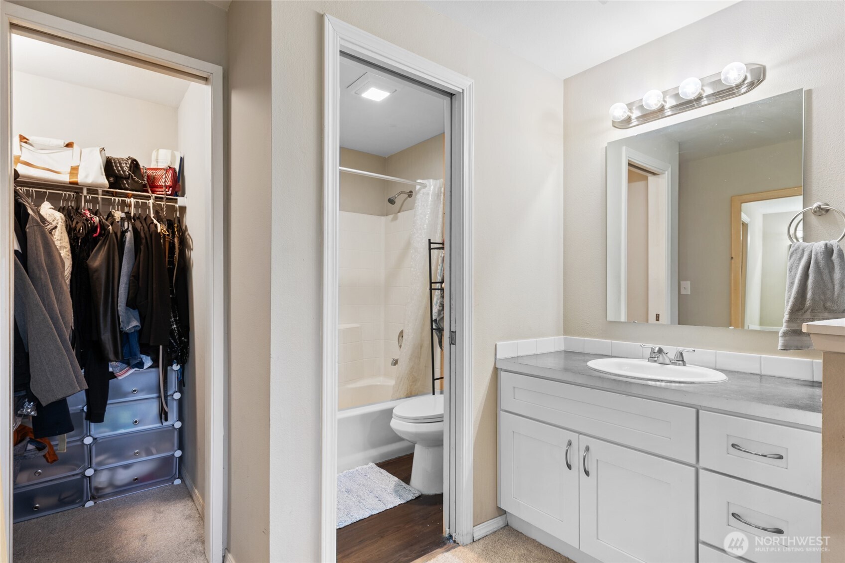 18028 Ne 121st Street Property Photo 24