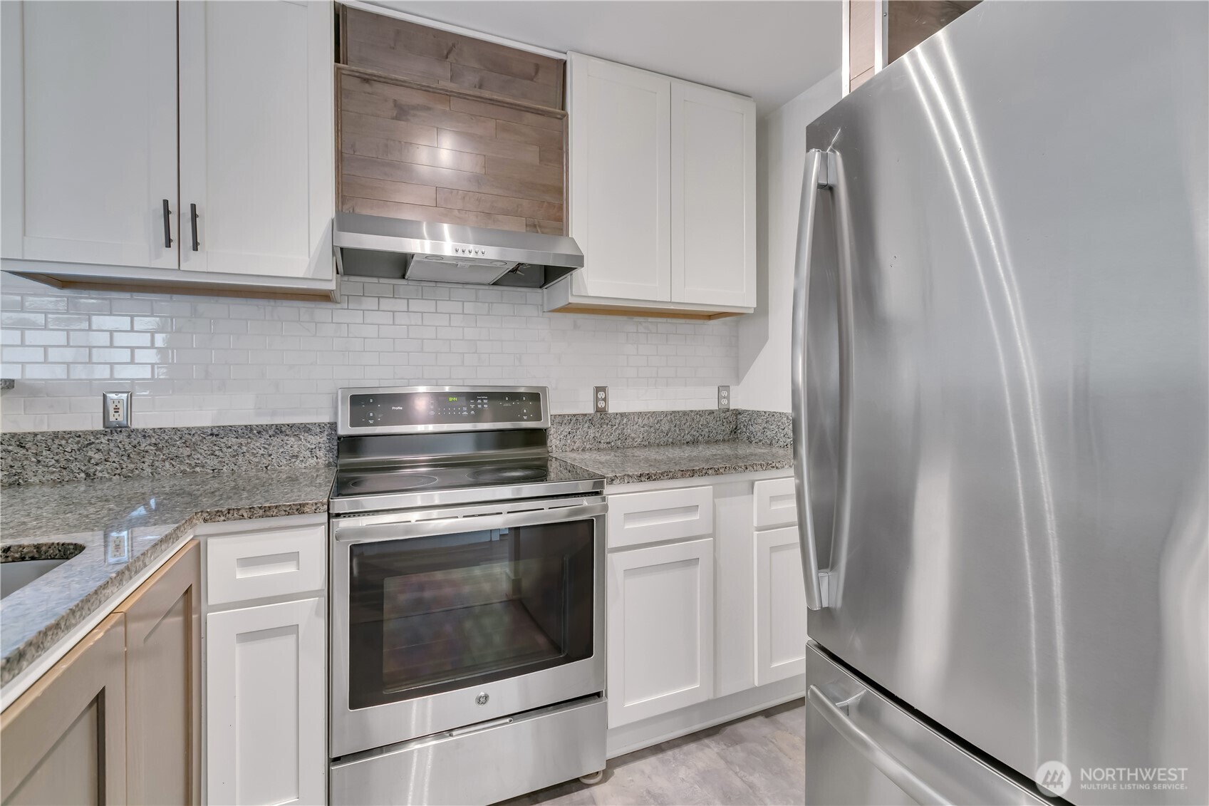1525 S G Street Property Photo 5