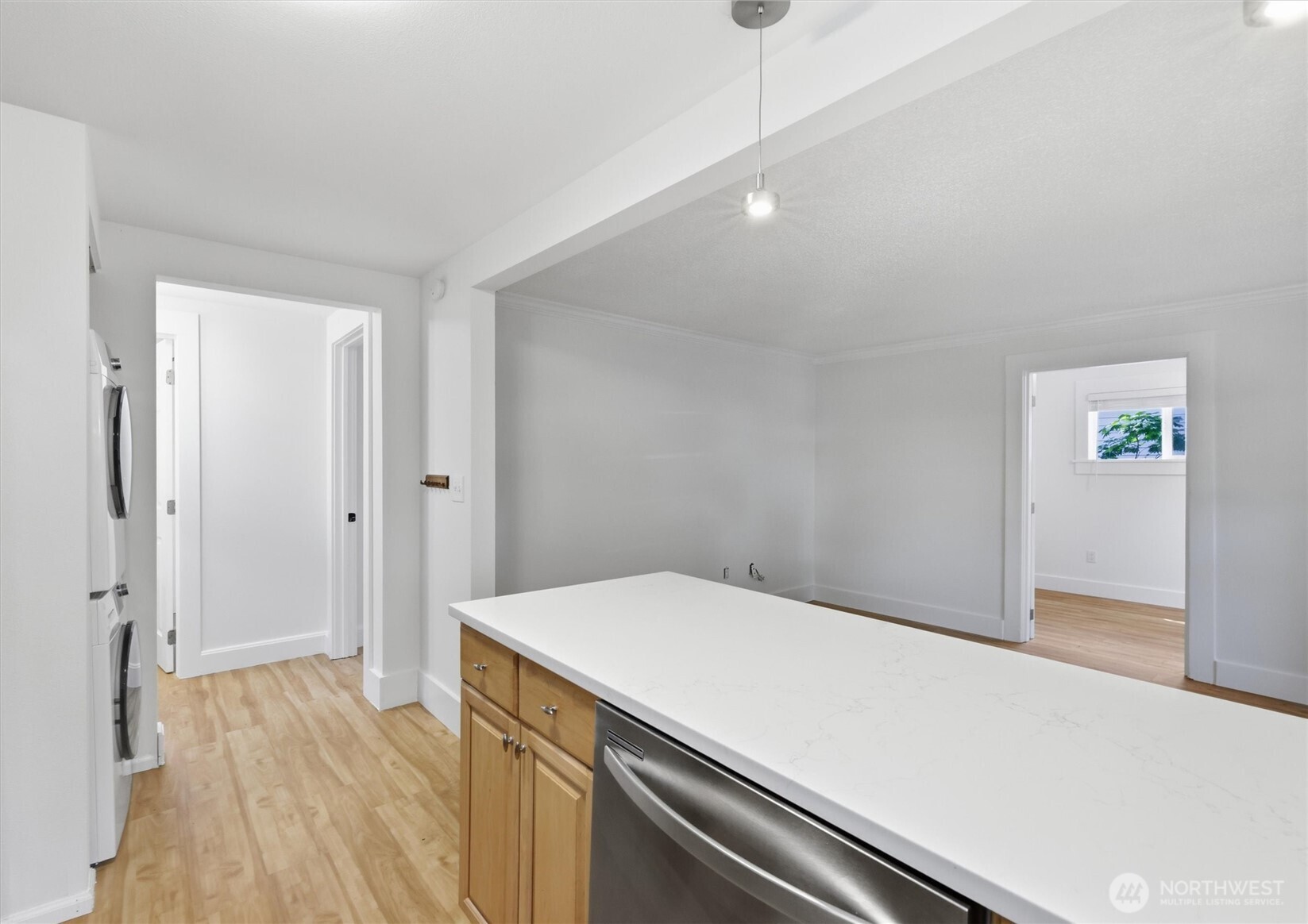 5444 40th Avenue Property Photo 8