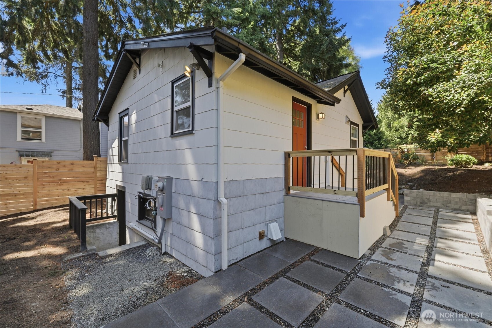 5444 40th Avenue Property Photo 16