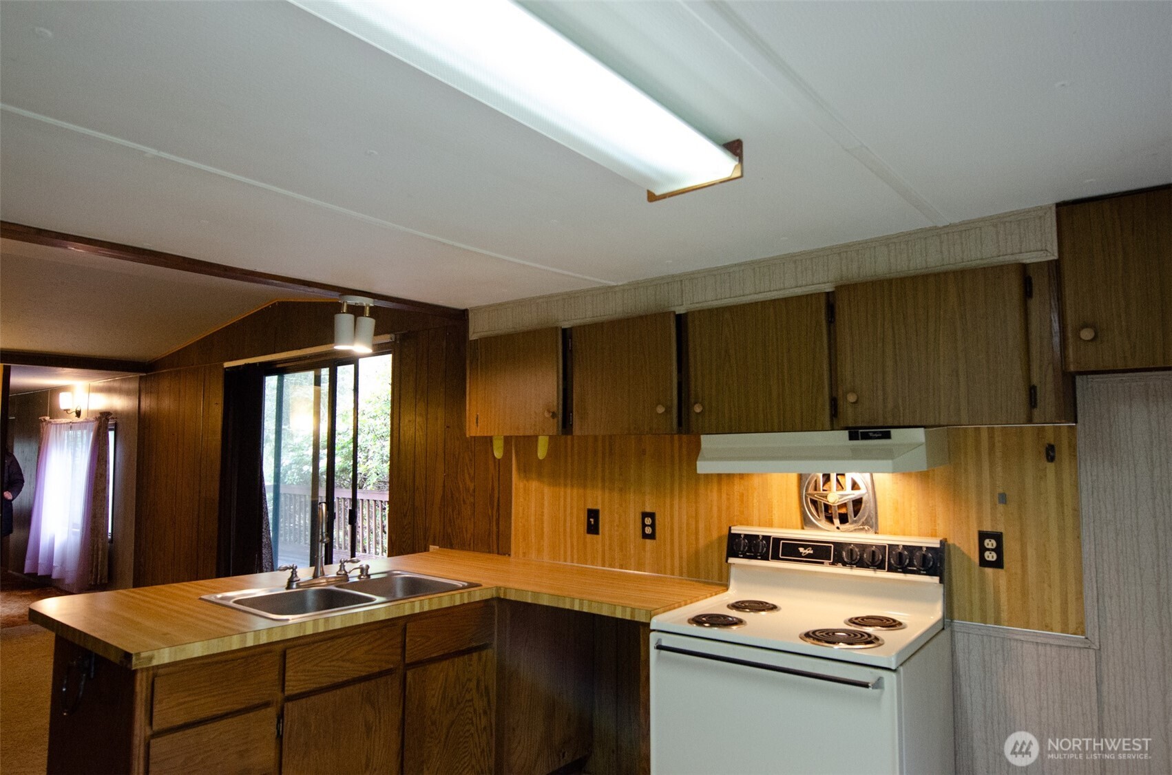 58258 State Route 20 Property Photo 26