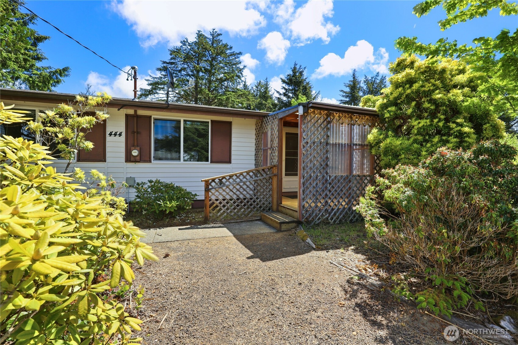 444 Canal Drive Property Photo 4