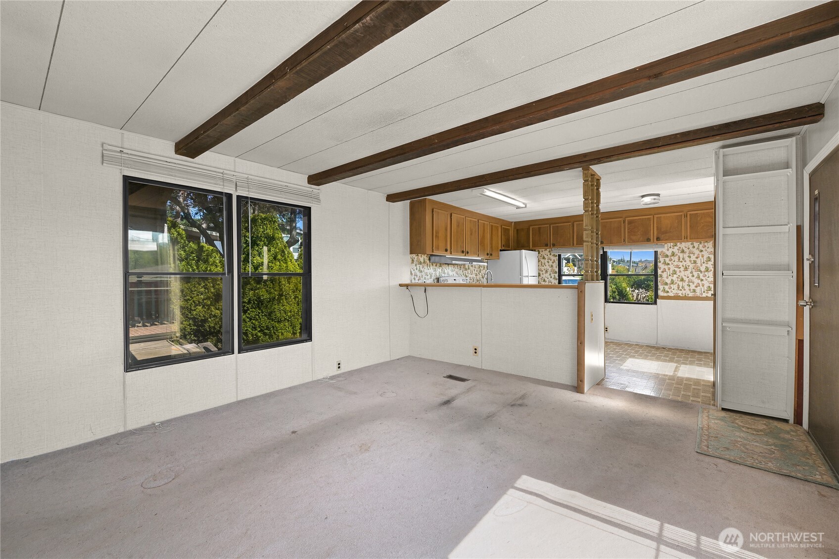8409 Richard Way Property Photo 9