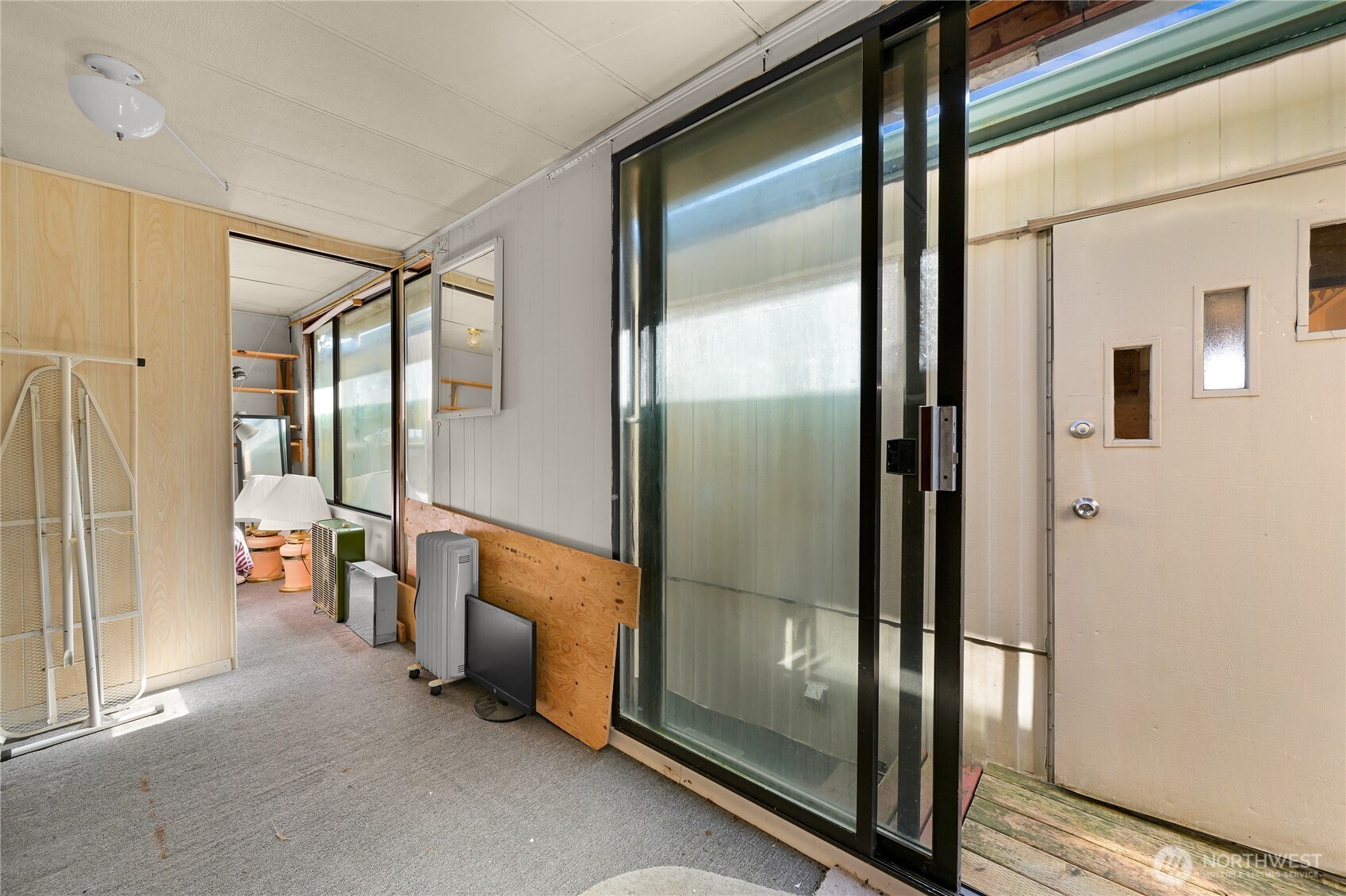8409 Richard Way Property Photo 17