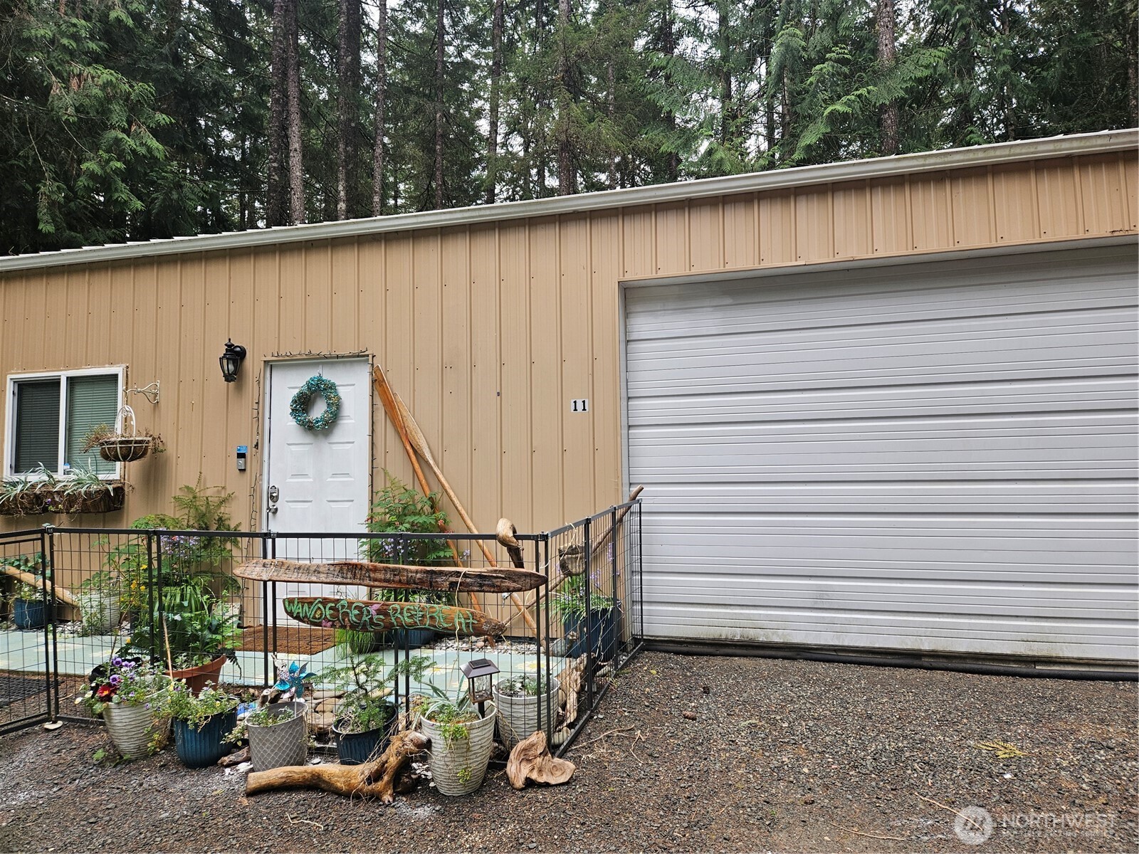 11 N Hamma Hamma Drive Property Photo 1