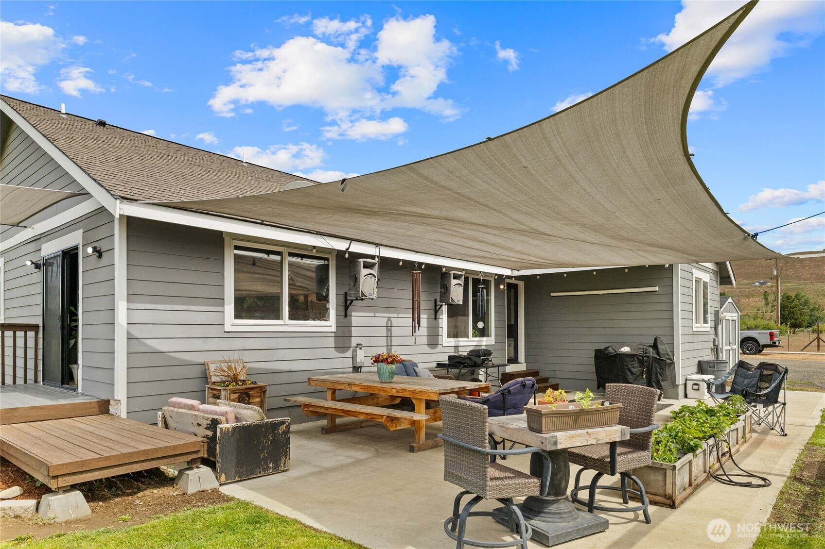240 Rocky River Road Property Photo 7