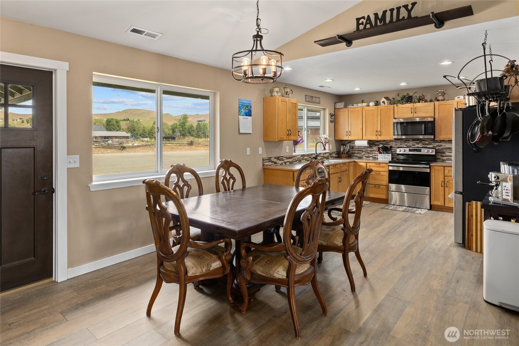 240 Rocky River Road Property Photo 10