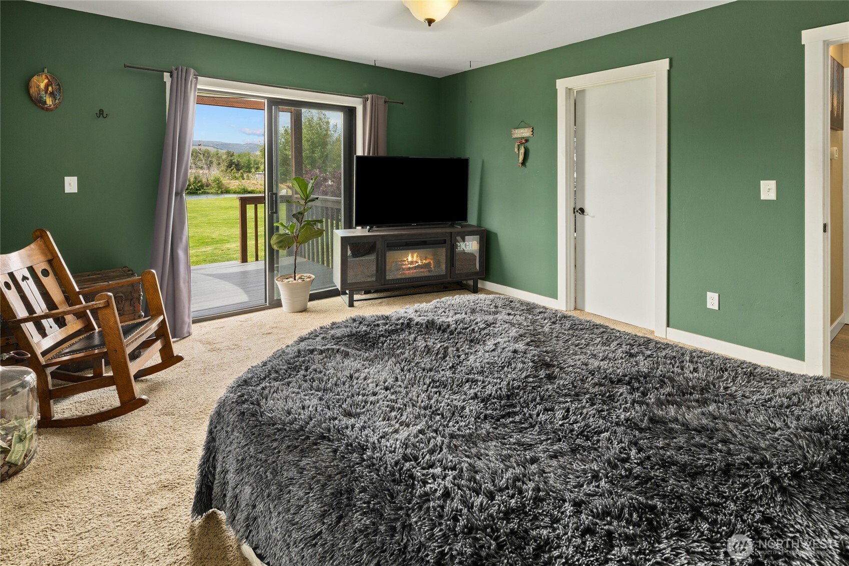 240 Rocky River Road Property Photo 25