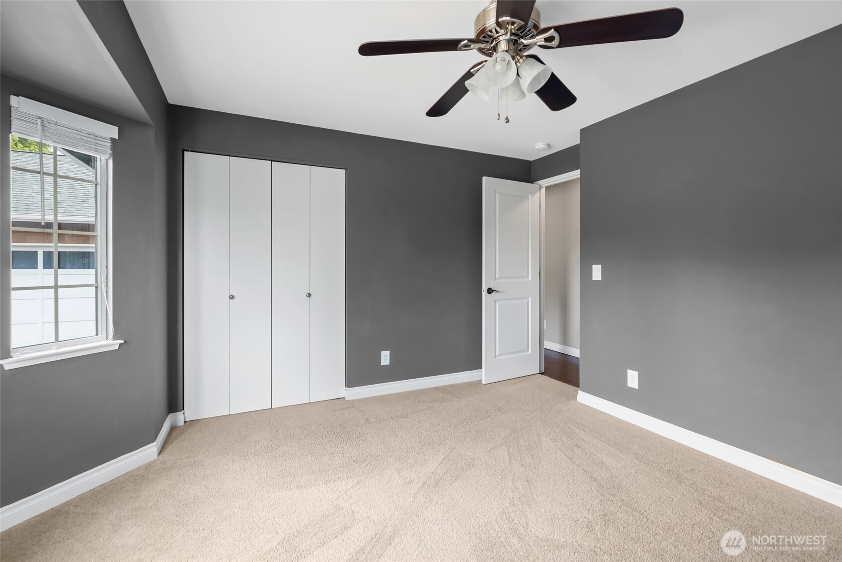1433 Martha Way Property Photo 24