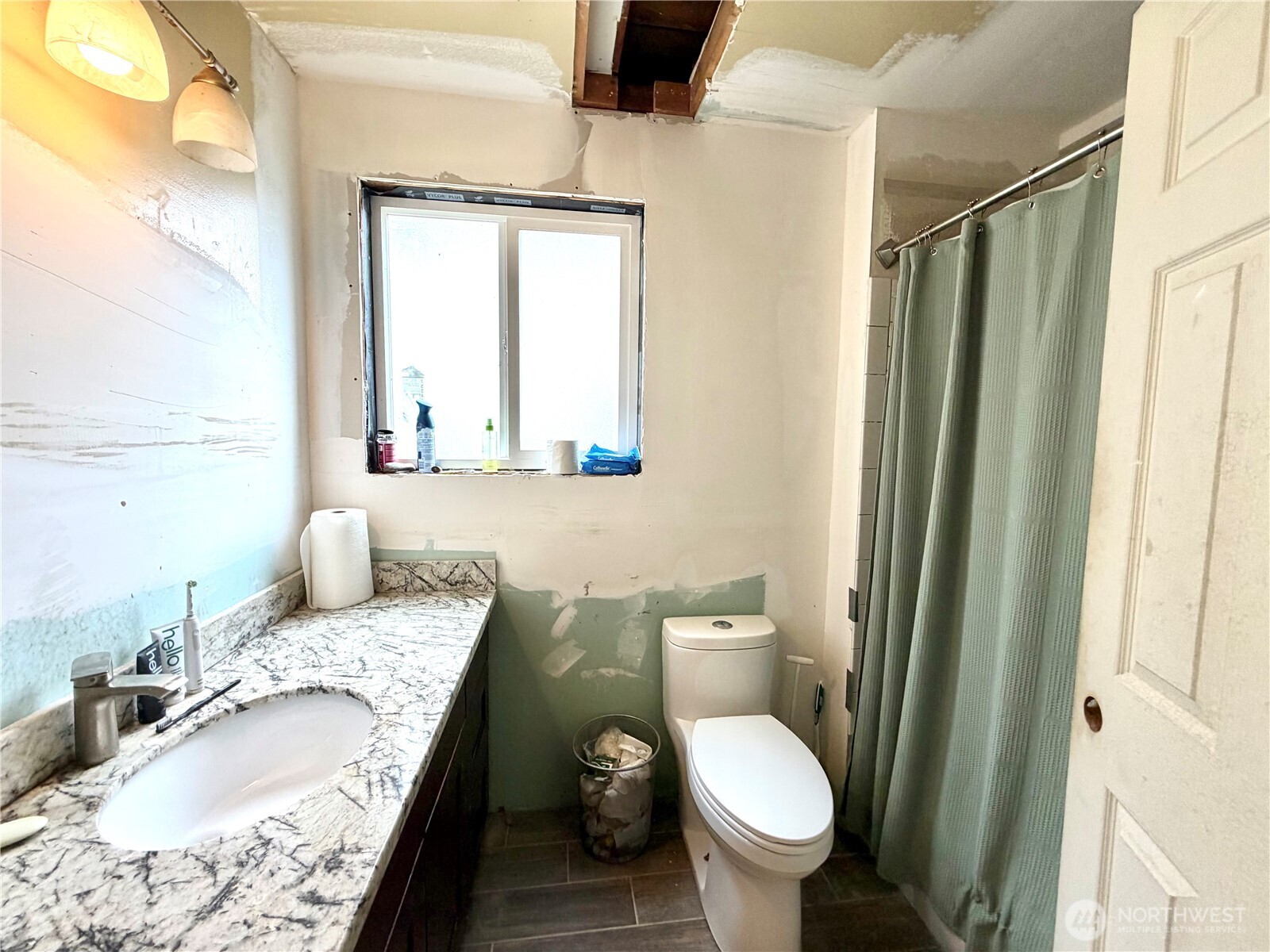 22018 76th Avenue Property Photo 5