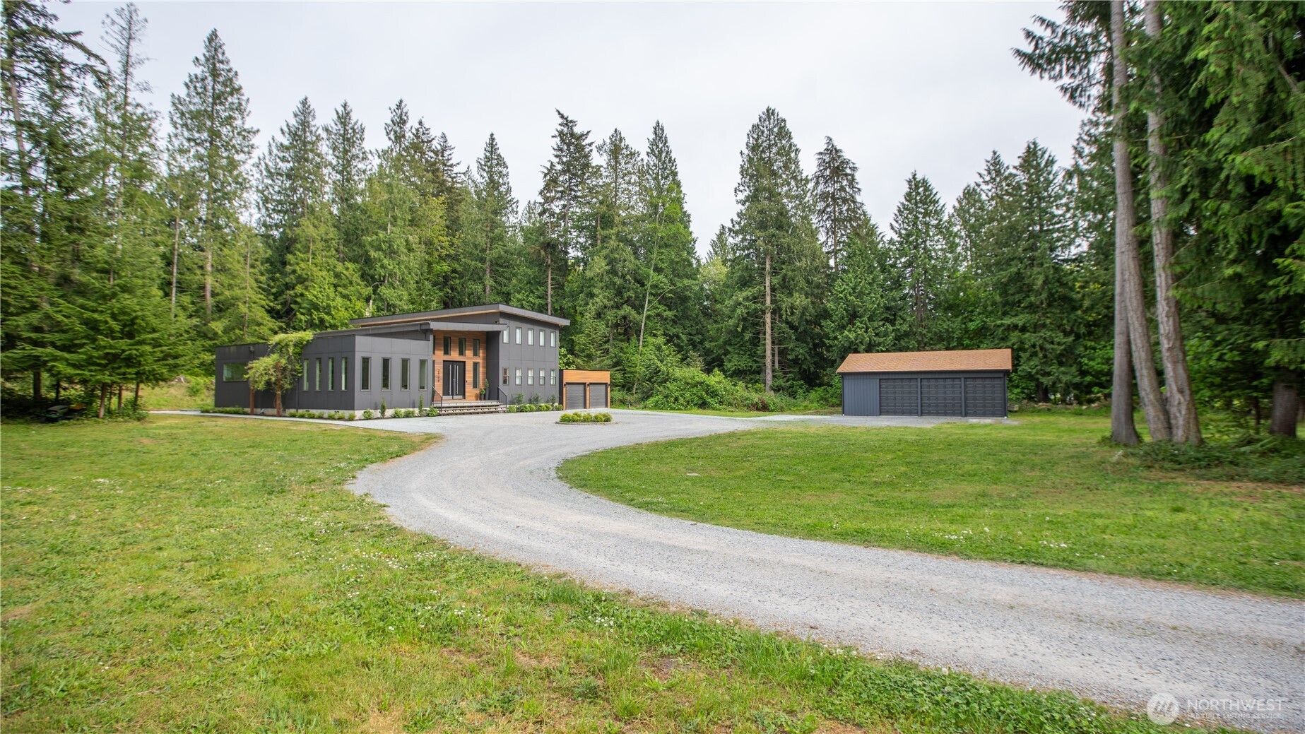 2548 Sandy Drive Property Photo 1