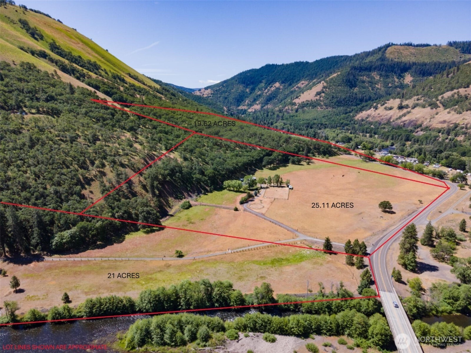 992 Highway 142 Property Photo 1