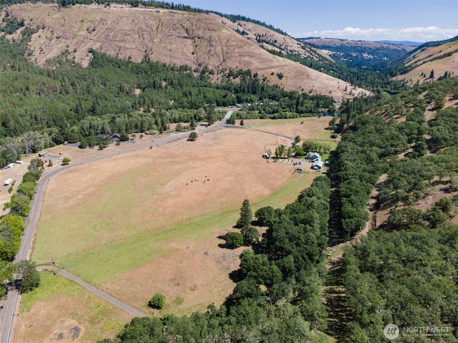 992 Highway 142 Property Photo 13