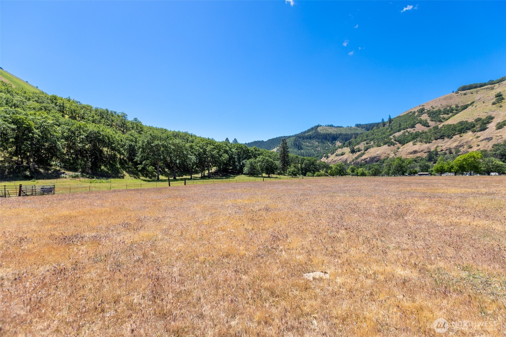 992 Highway 142 Property Photo 24