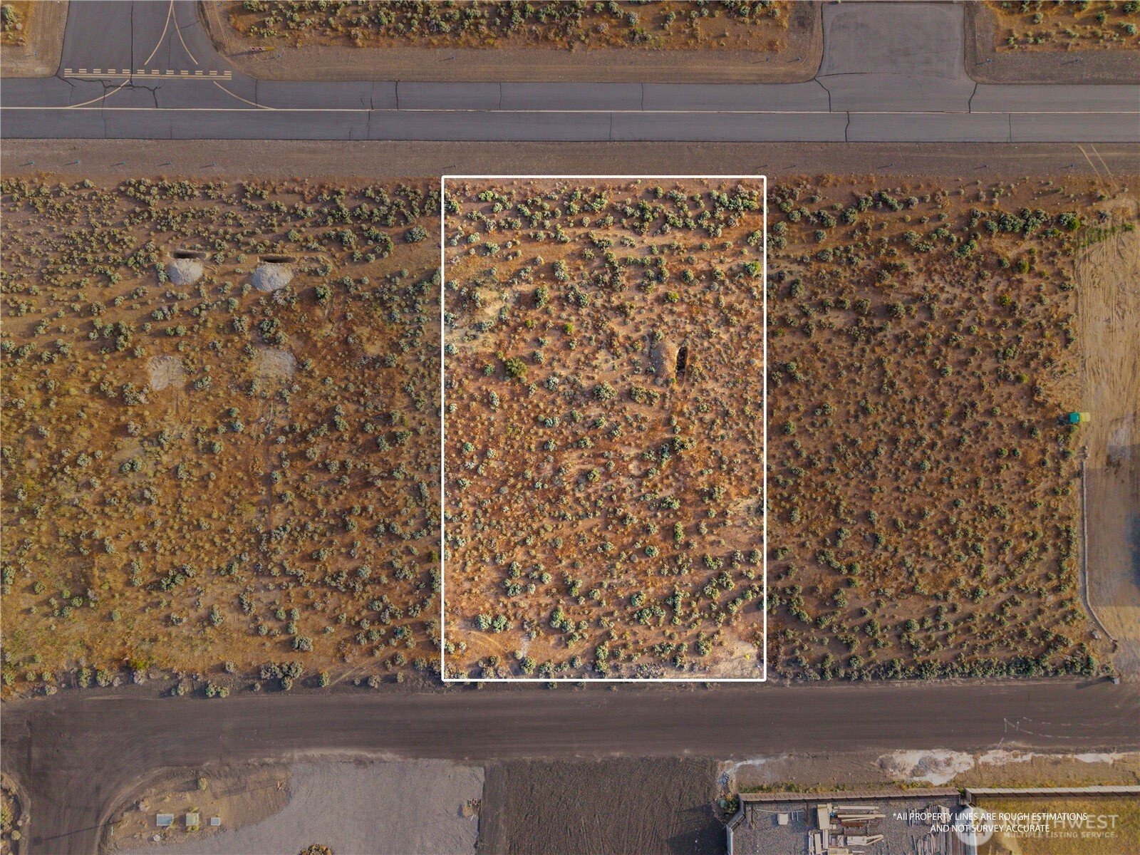 451 Airport Way Property Photo 4