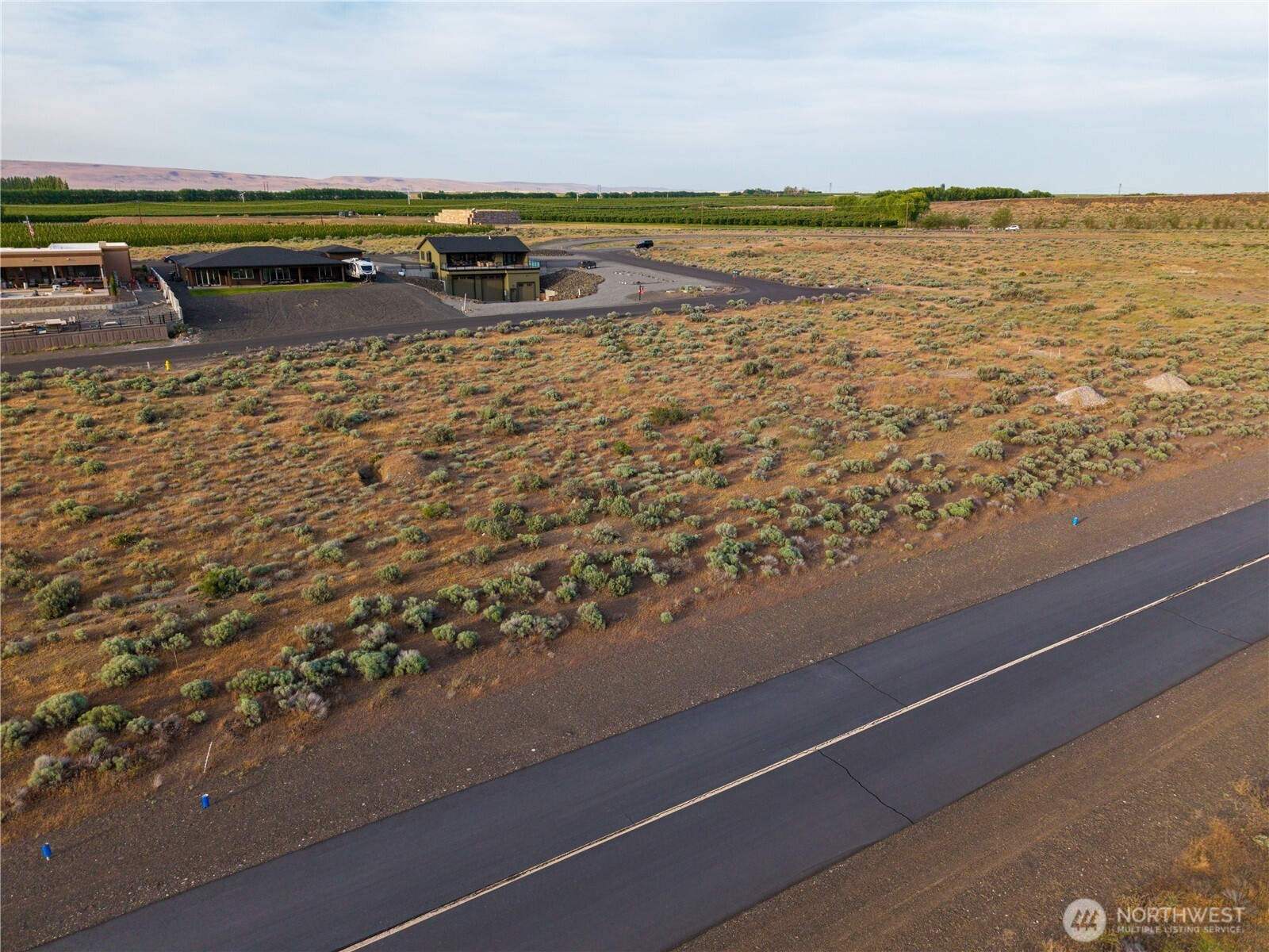 451 Airport Way Property Photo 11