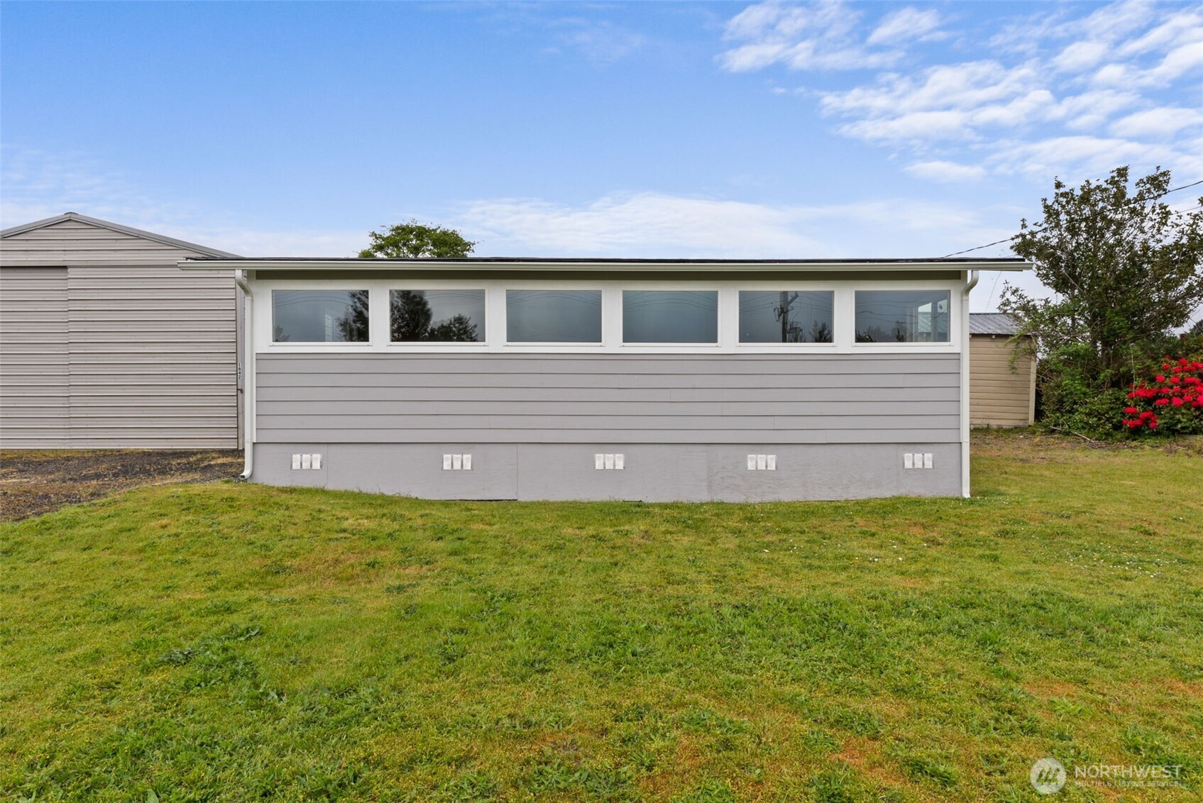 1642 State Route 105 Property Photo 5