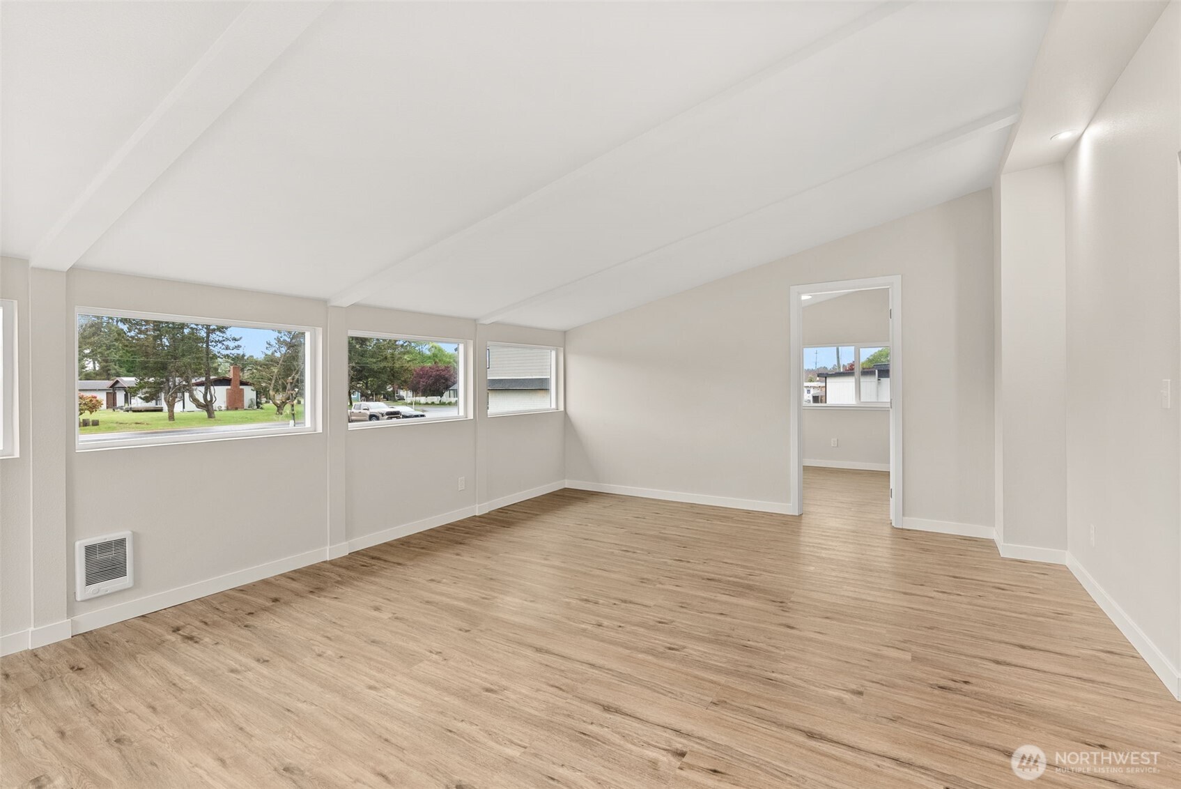 1642 State Route 105 Property Photo 15