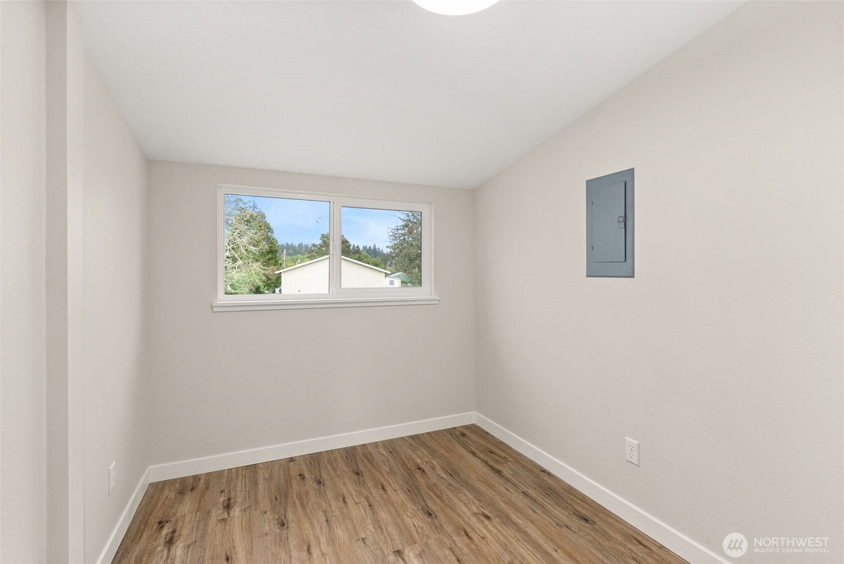 1642 State Route 105 Property Photo 21