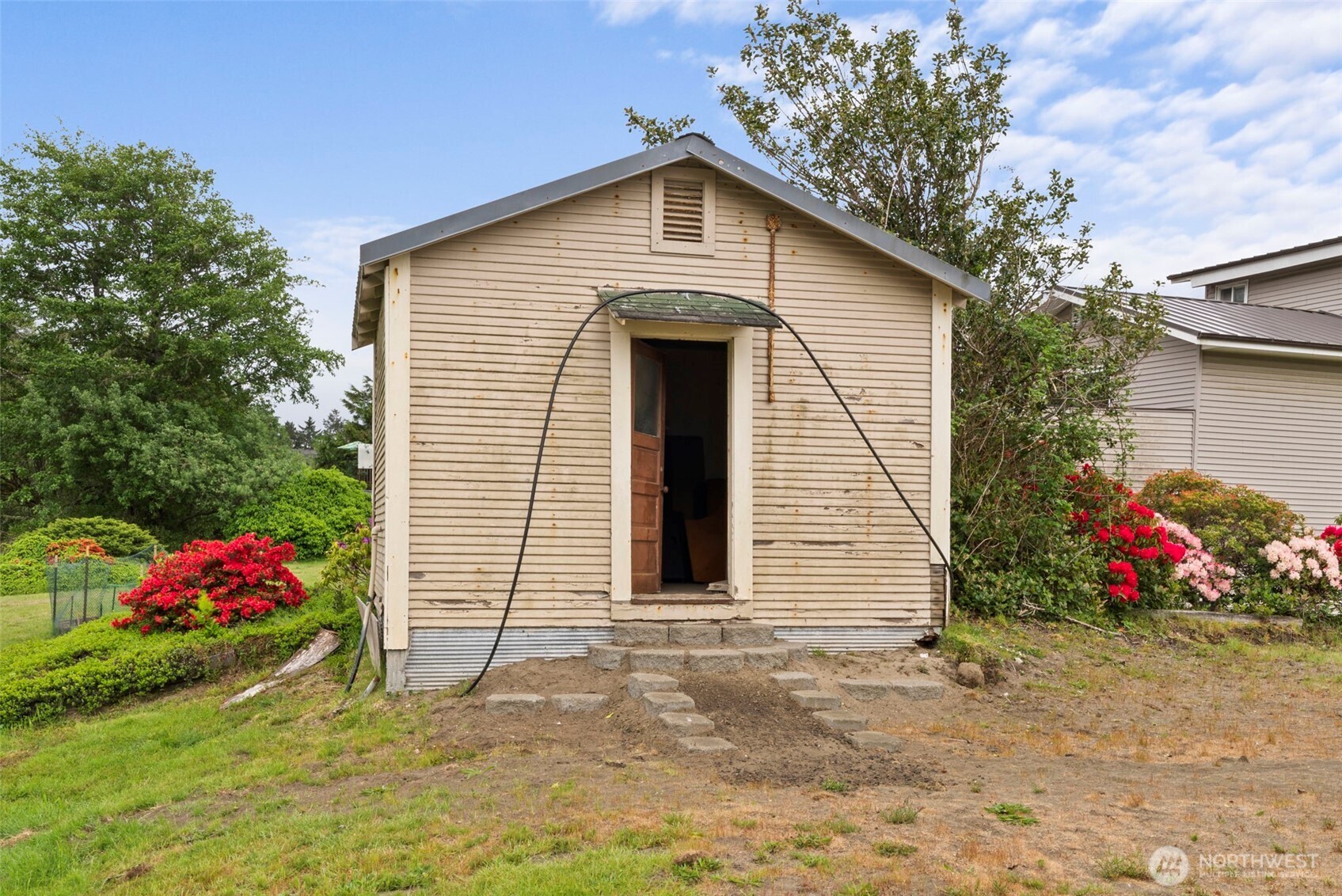 1642 State Route 105 Property Photo 30