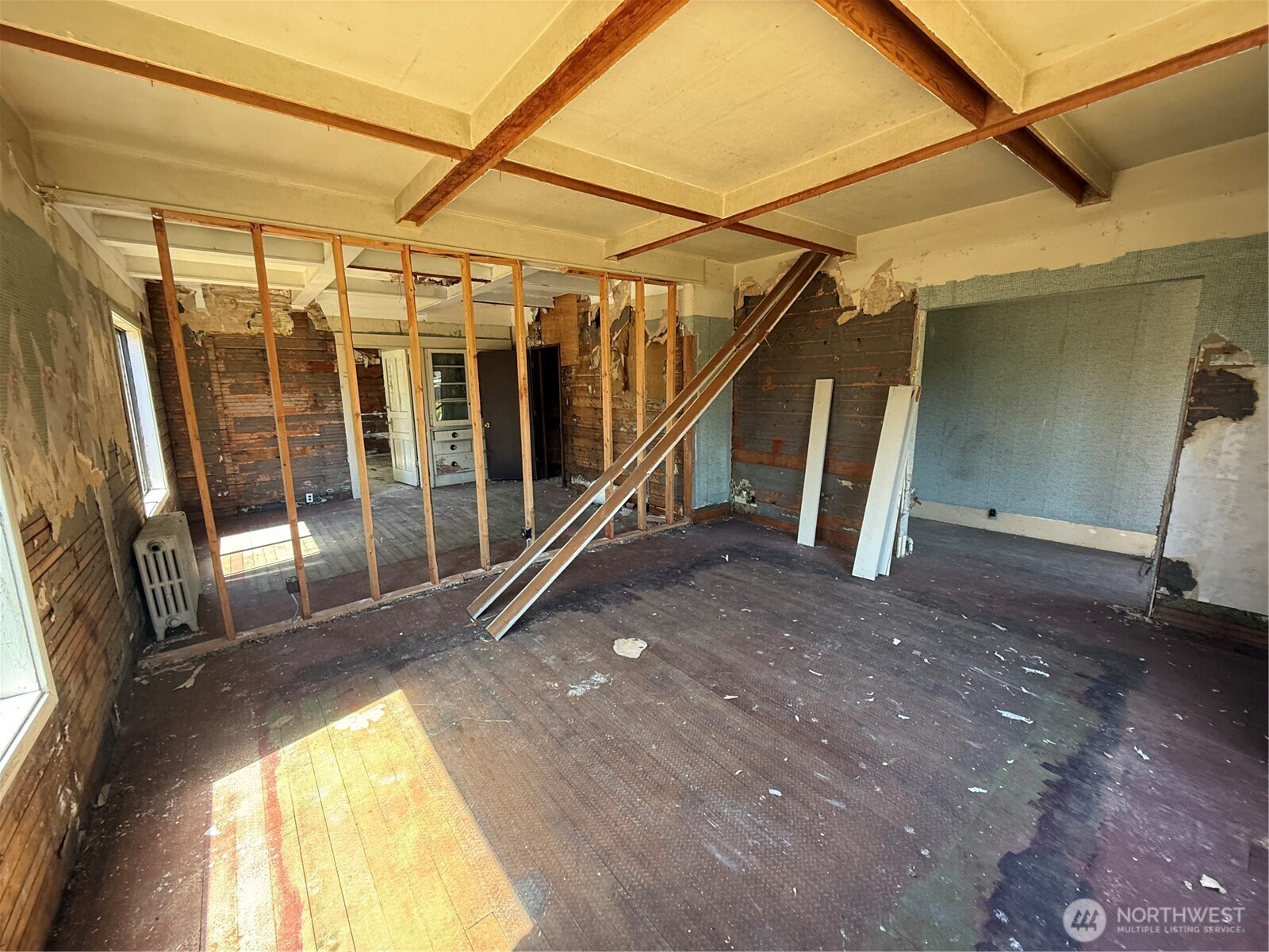 222 12th Street Property Photo 7