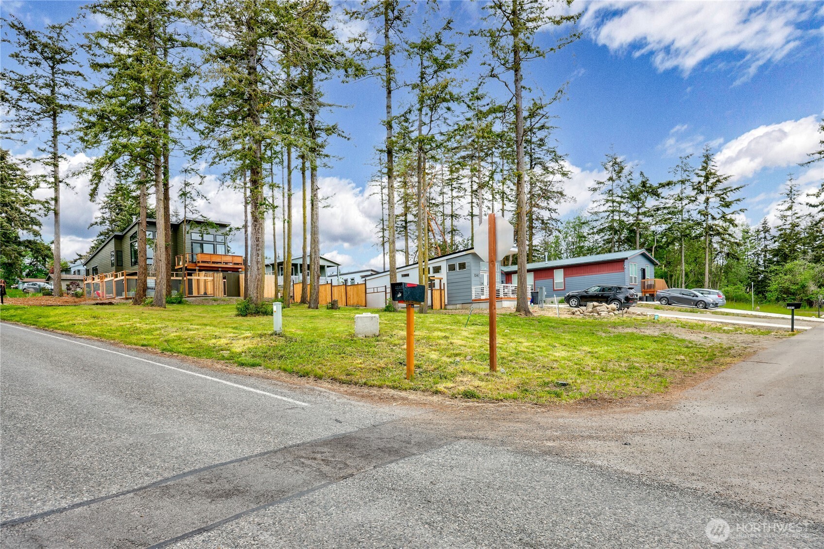 1015 Gise Street Property Photo 1