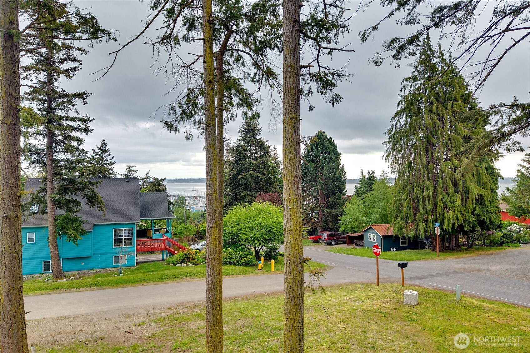 1015 Gise Street Property Photo 7