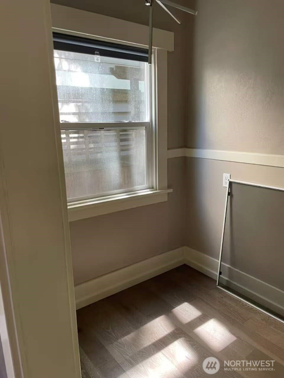 1606 Lakeview Boulevard Property Photo 8