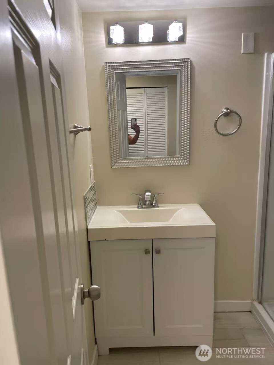 1606 Lakeview Boulevard Property Photo 11