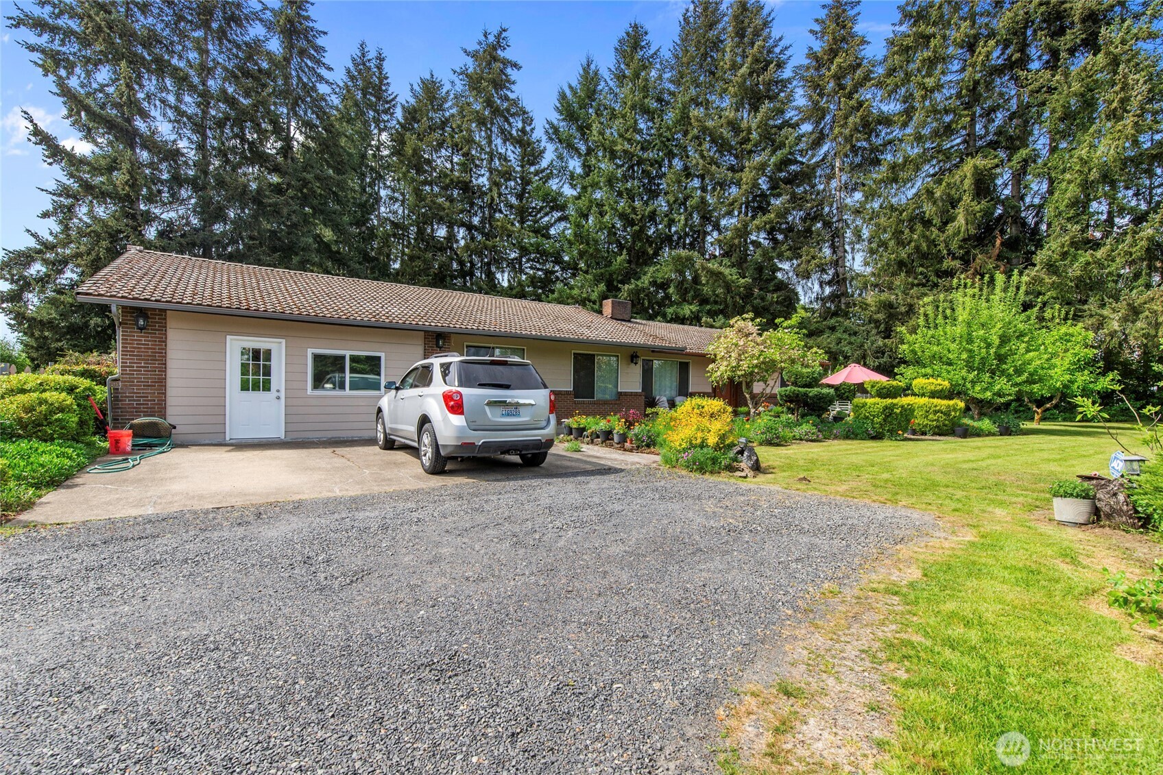 3903 Harrison Avenue Property Photo 2