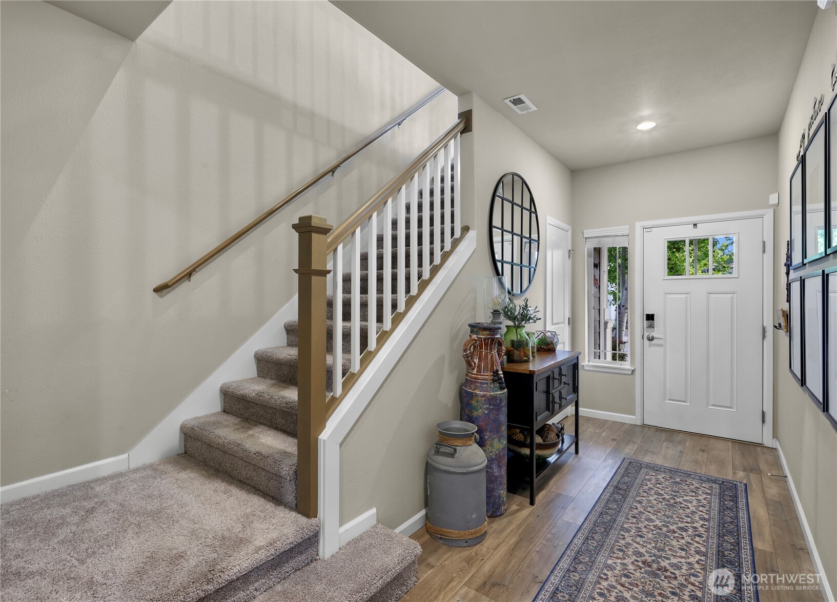10127 15th Place Property Photo 4