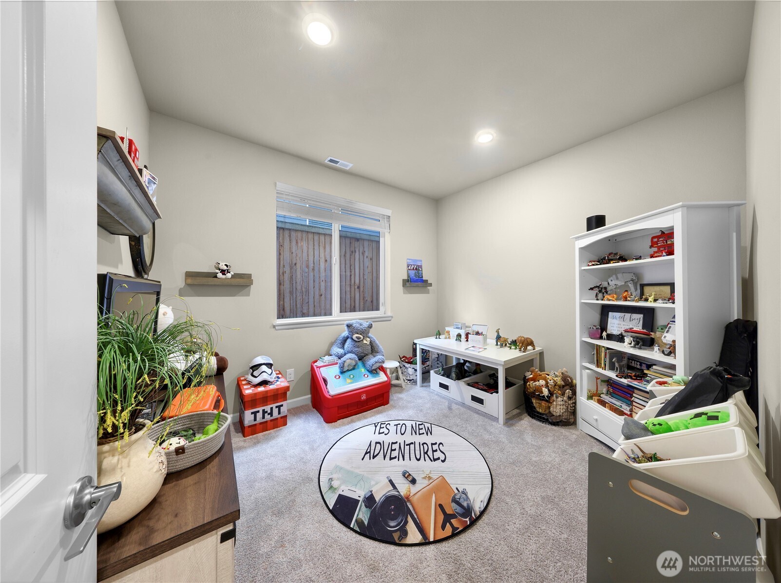 10127 15th Place Property Photo 13
