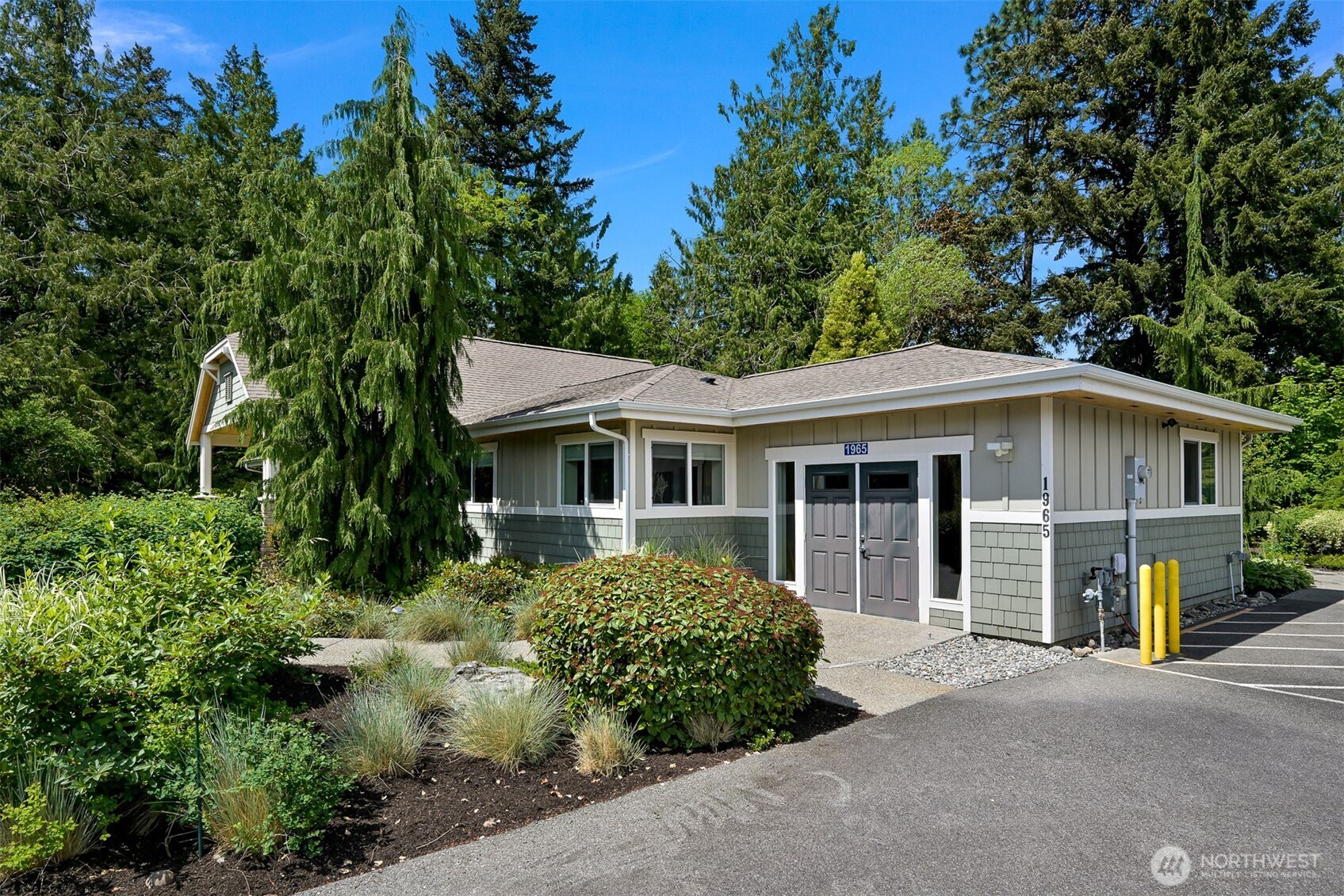 1759 Grand Avenue Property Photo 35