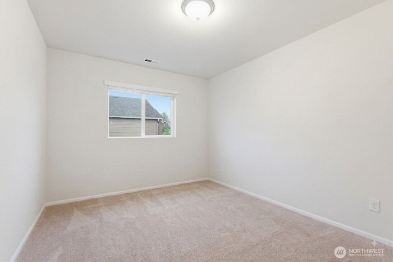 914 O'farrell Lane Property Photo 14