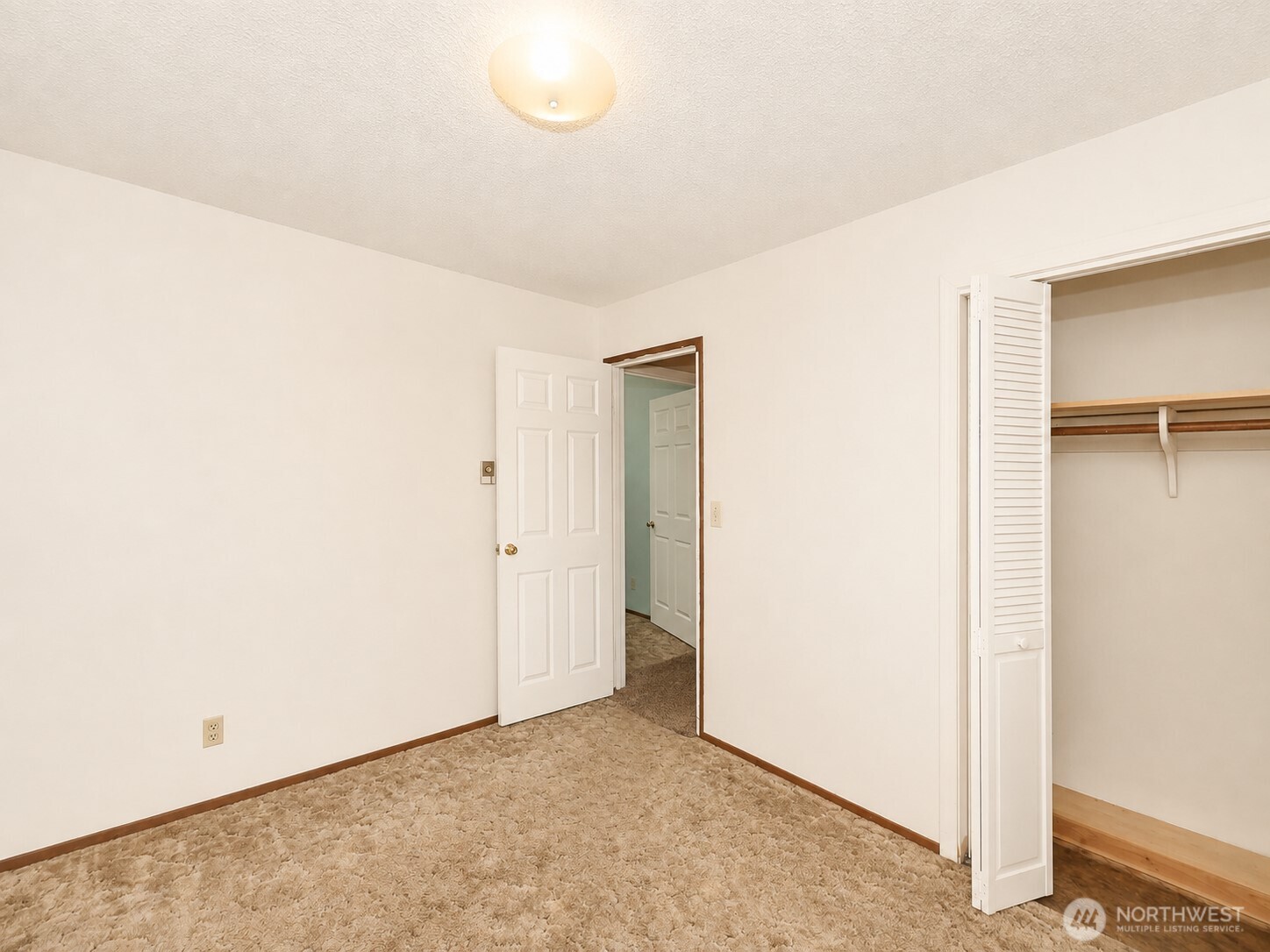 9314 44th Drive Property Photo 23