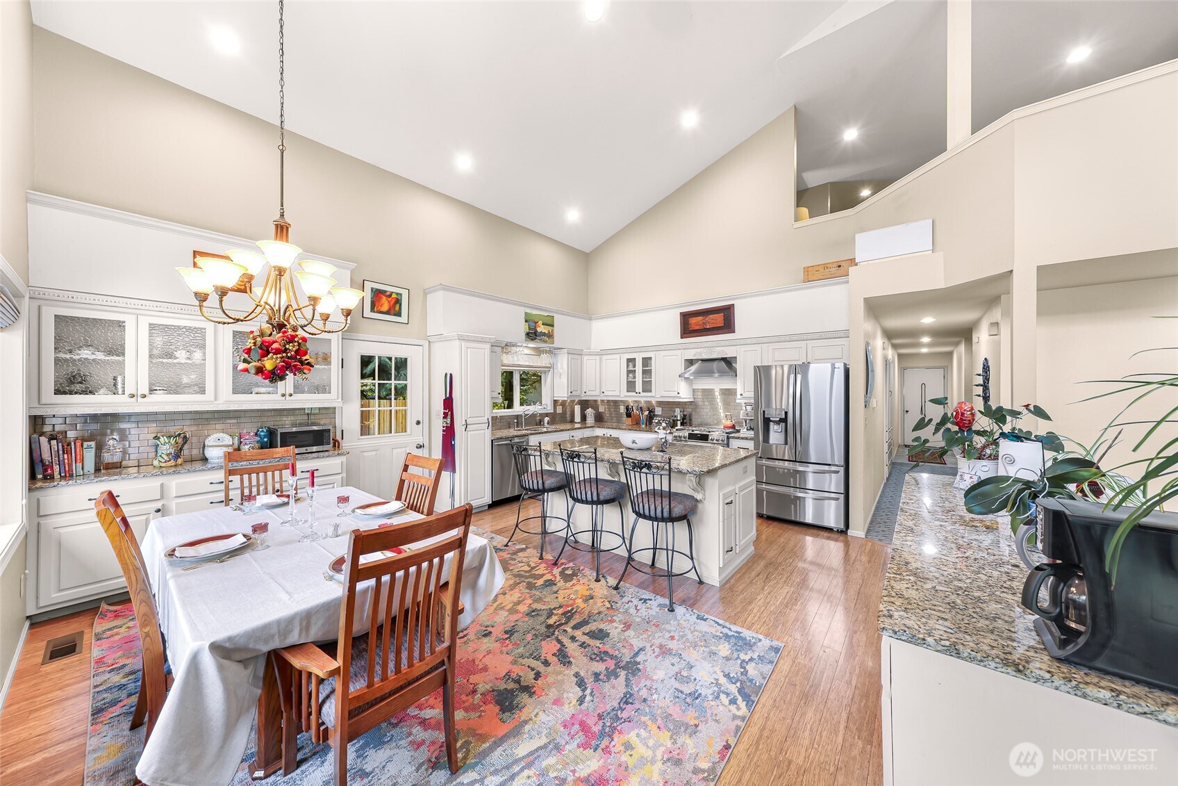 6874 Golf View Drive Property Photo 4