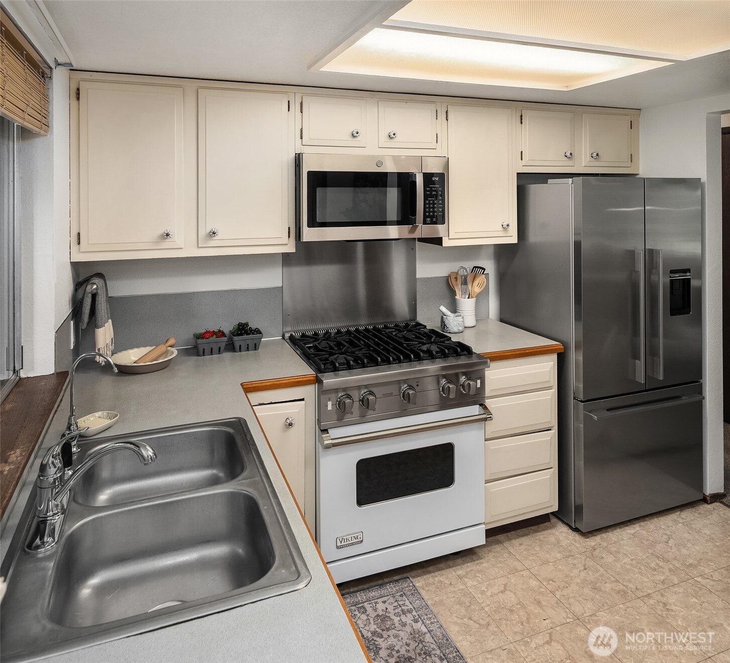 10218 Sw Tillicum Lane Property Photo 15