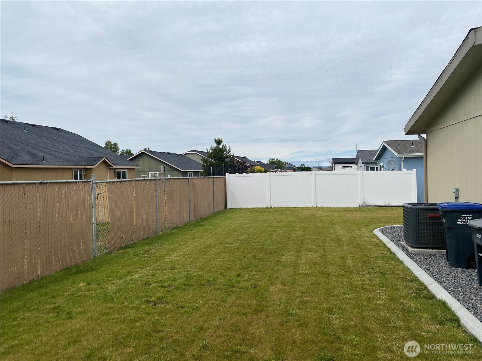 1701 E Burr Avenue Ct 51 Property Photo 8