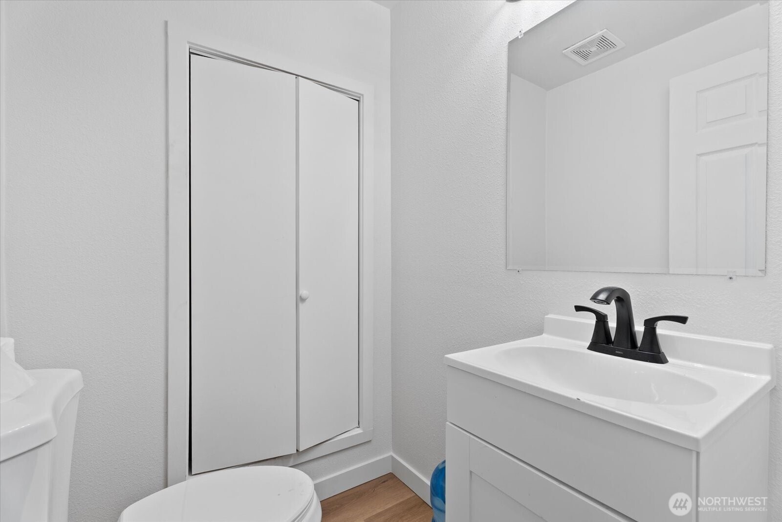 538 Railroad Avenue Property Photo 18