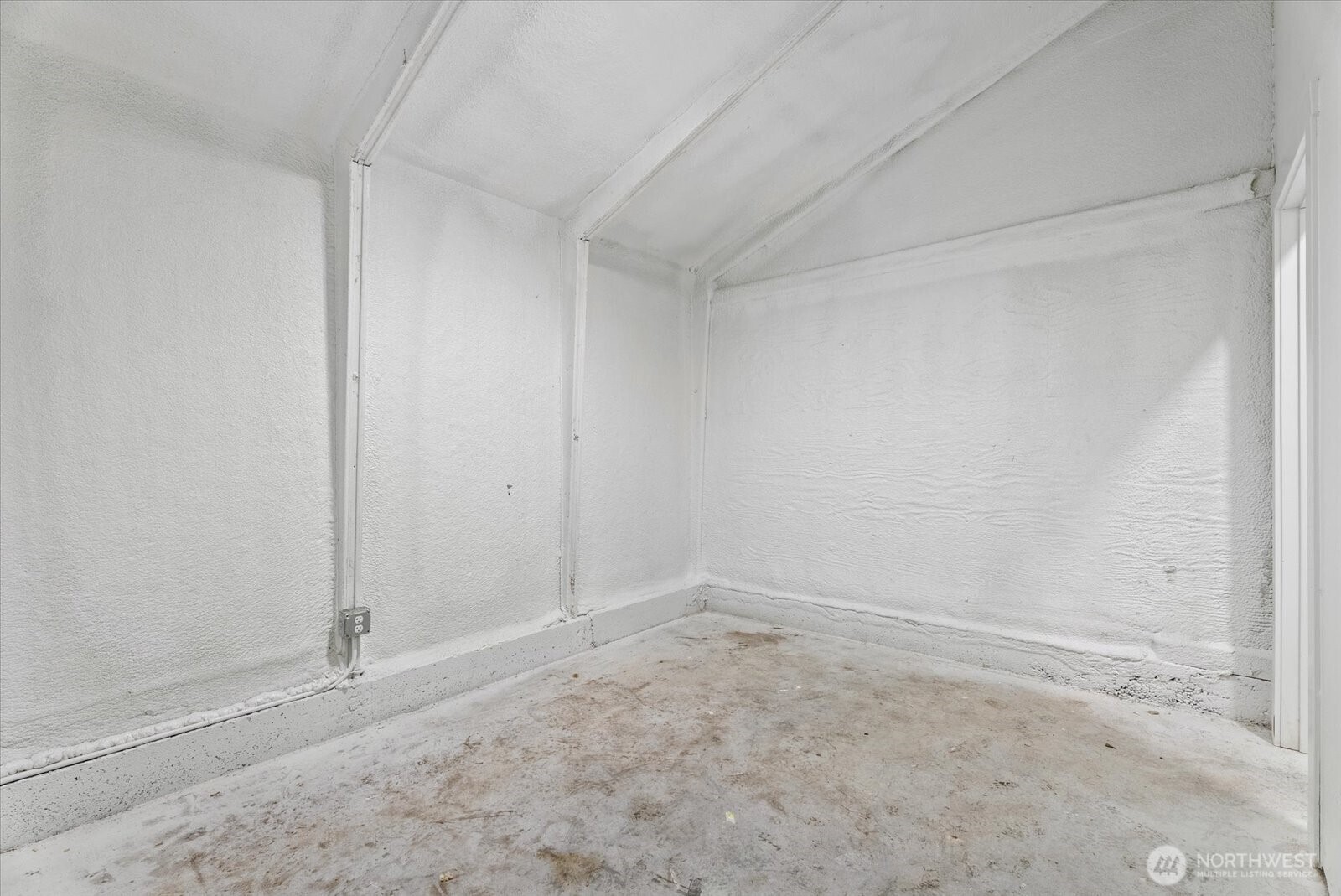 538 Railroad Avenue Property Photo 22