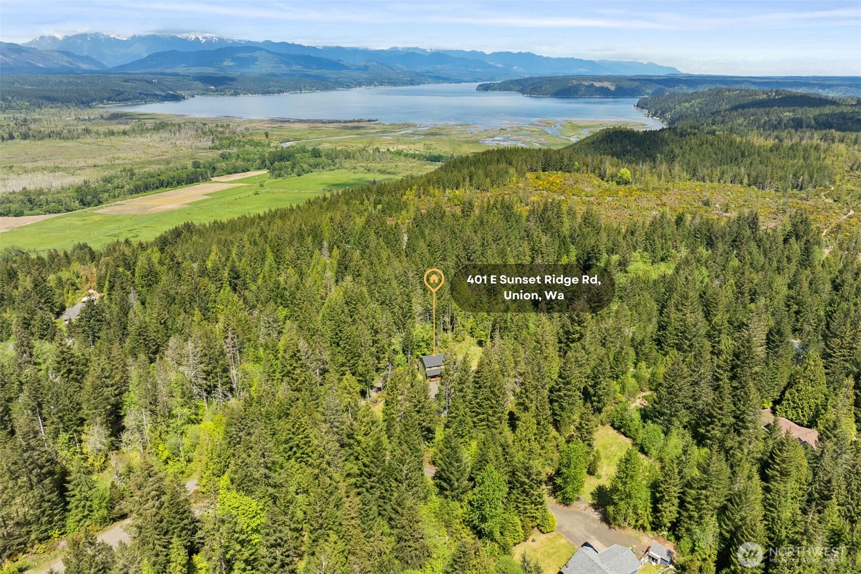 401 E Sunset Ridge Road Property Photo 4