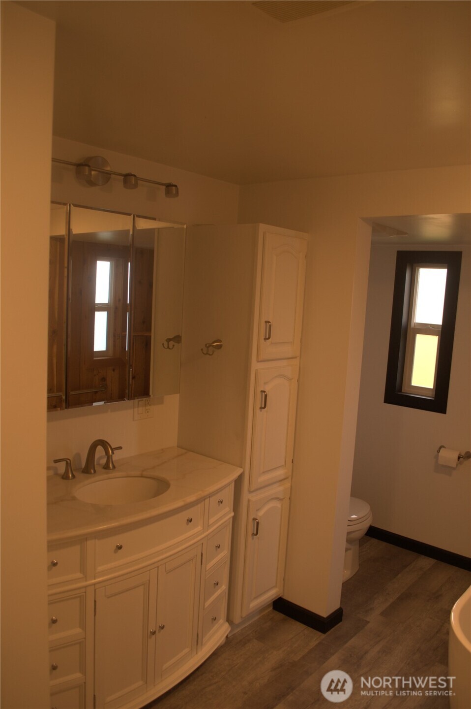 7136 Portal Way Property Photo 22