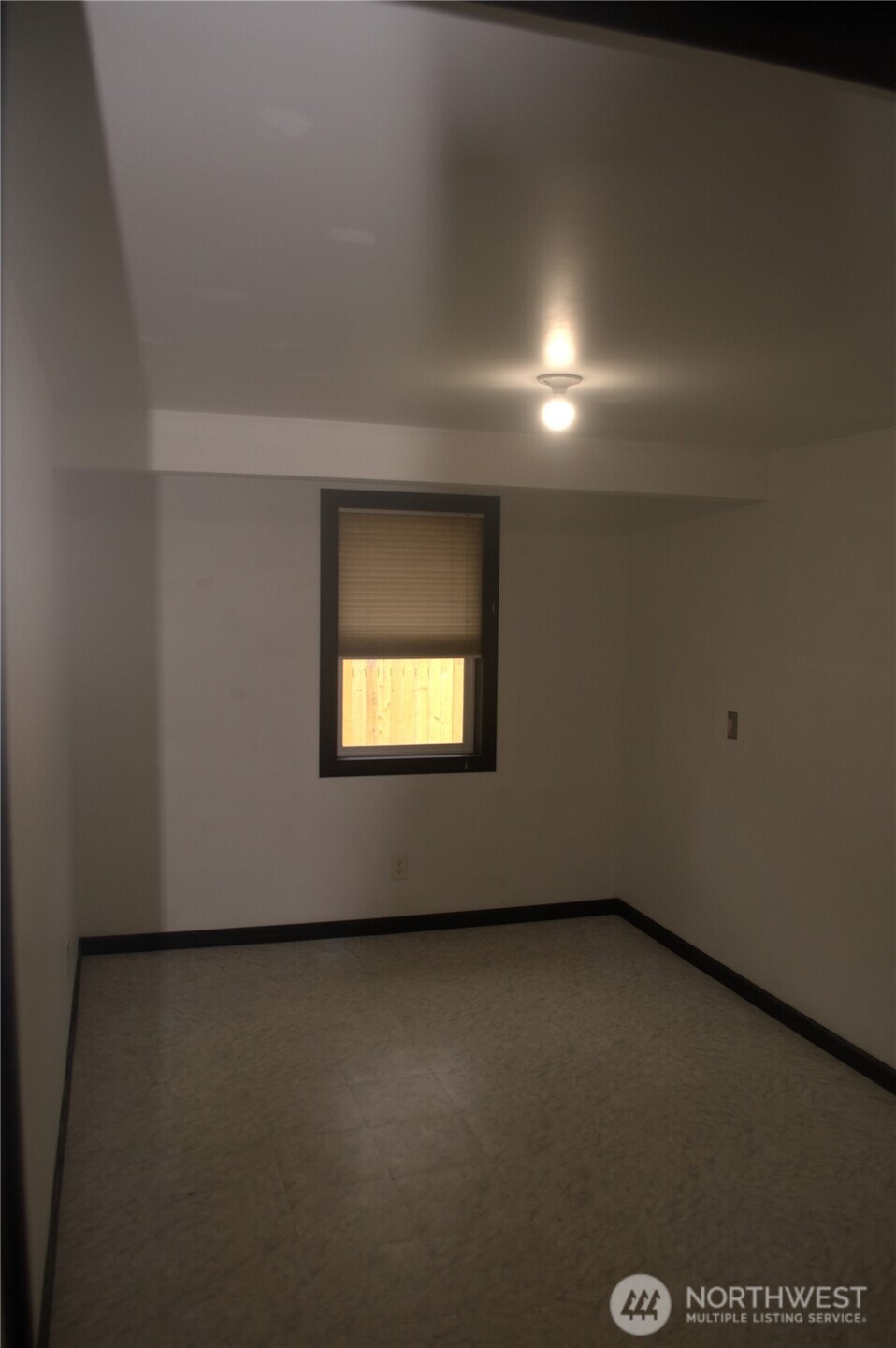 7136 Portal Way Property Photo 24