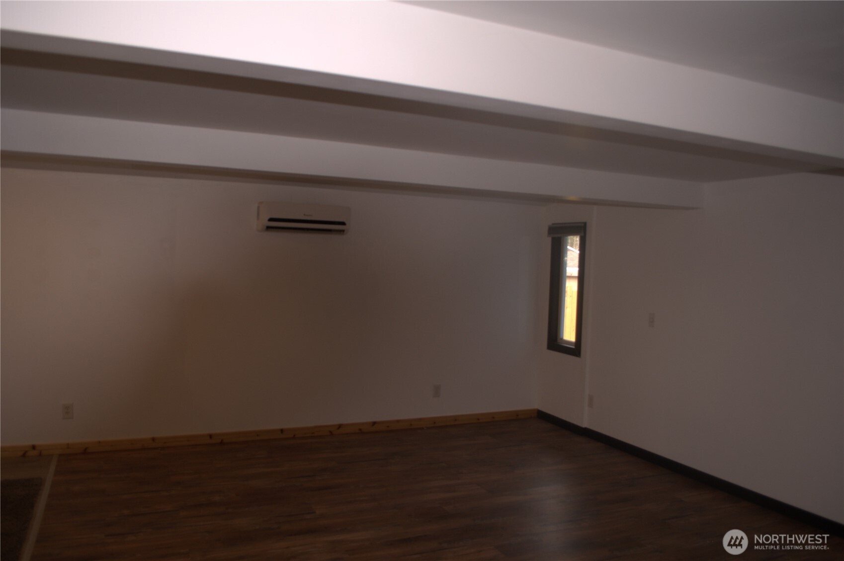 7136 Portal Way Property Photo 28